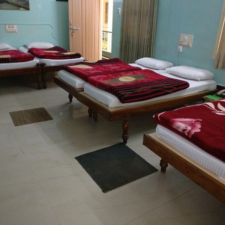 Hotel Raj Mahal Chikmagalūr Eksteriør billede